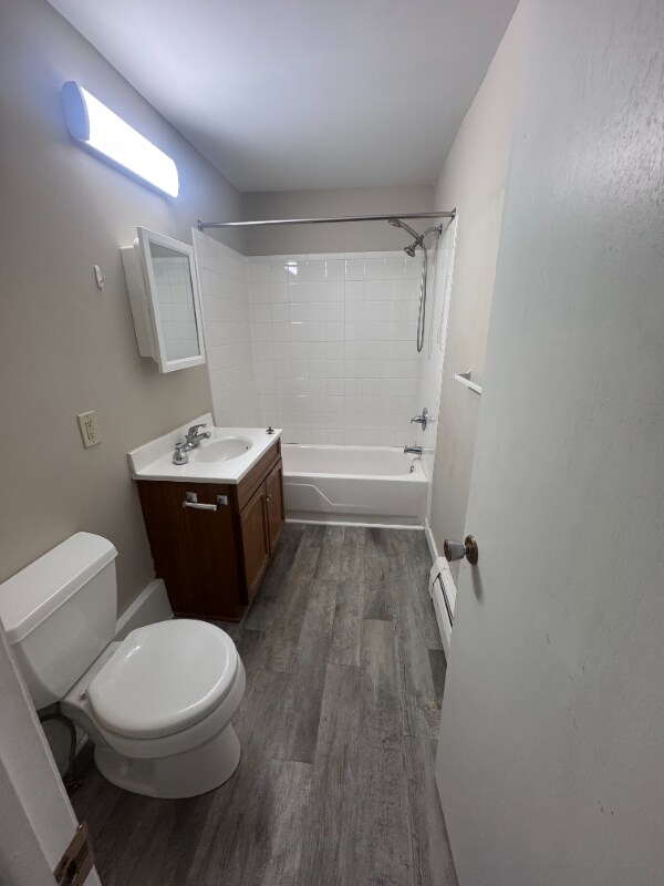 Photo - 11 Glen St NW Unidad 8