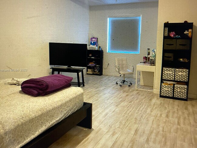 Photo - 25102 SW 108th Ave