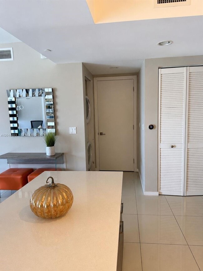 Photo - 5252 NW 85th Ave Unidad 1803