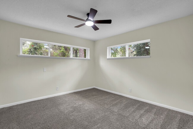 Photo - 28 Gerald Dr