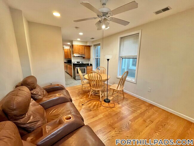 Photo - 10 Moreland St Unit 2