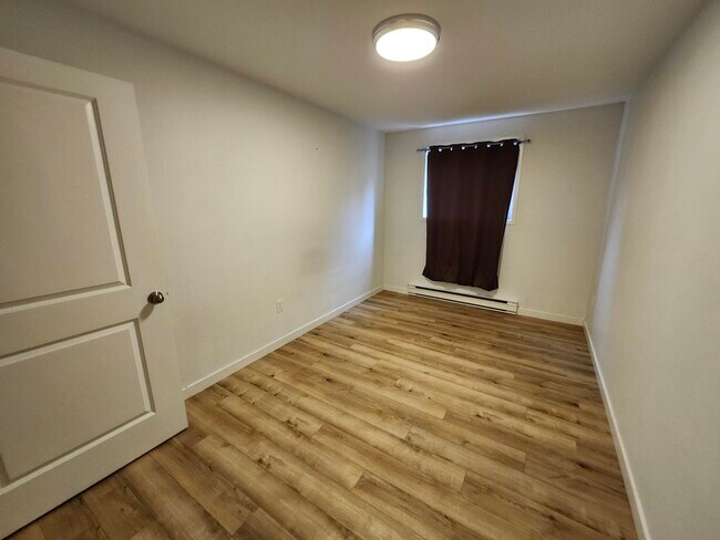 Photo - 355 Prince St Unit 7