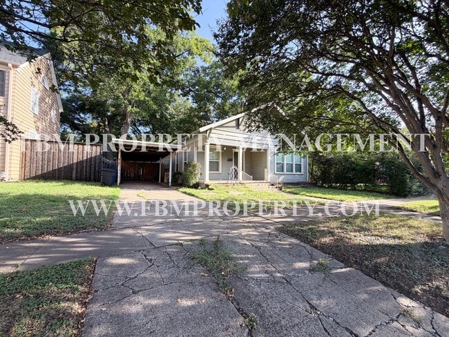 Photo - 604 W Knox St