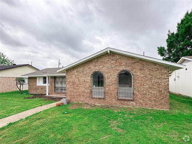 Building Photo - 2120 Sam Houston Blvd Rental