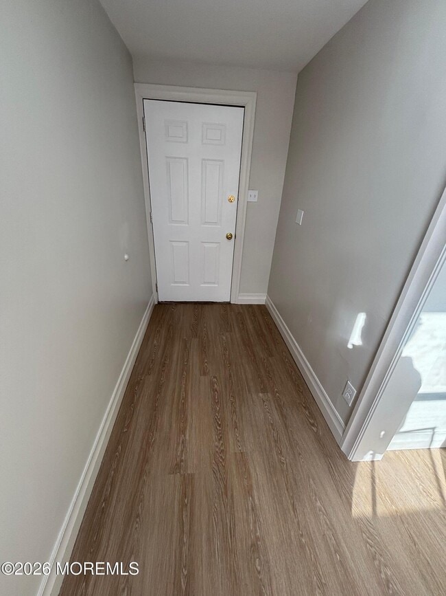 Photo - 1701 Tamiami Rd