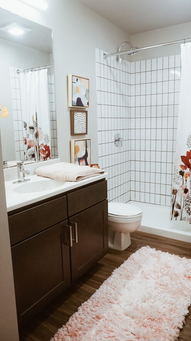 Photo - Pilots Pointe Apartments