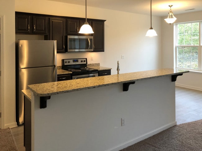 Barra de cocina - Lexington Commons - Lexington Village