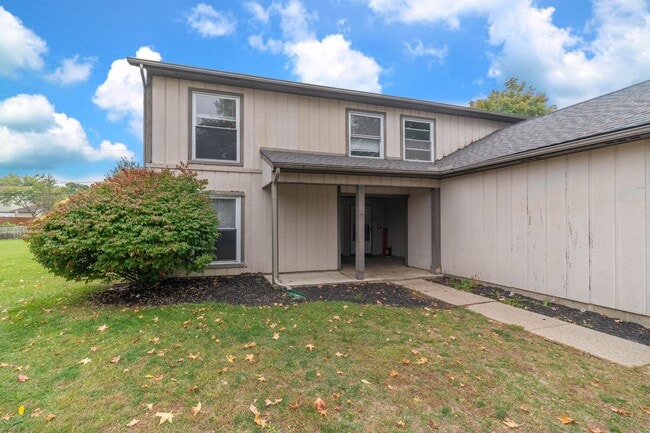 Building Photo - 2755-2759 Independence Way Unit 2759 Independence Way