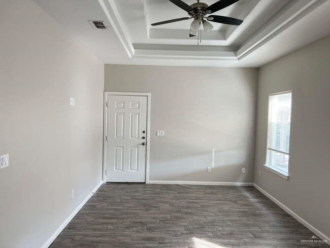 Photo - 7 Sandpiper Ave