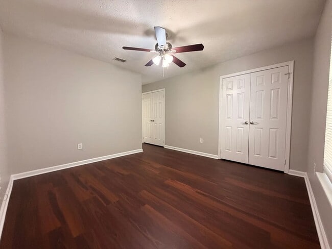 140 Cumberland Ct Unit A