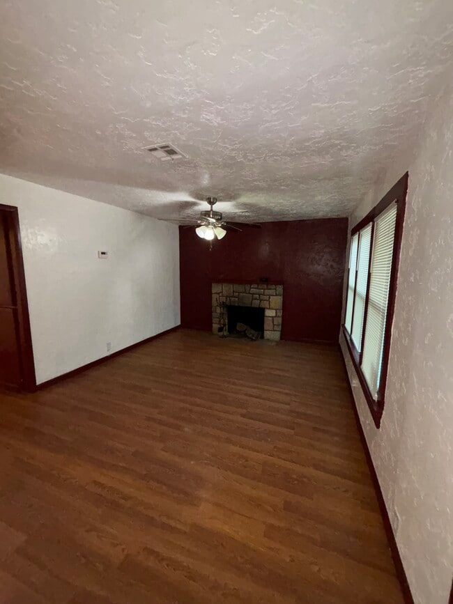 Photo - 1506 NW Euclid Ave