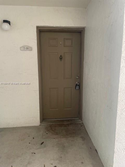 Photo - 560 S Park Rd Unit 16-7