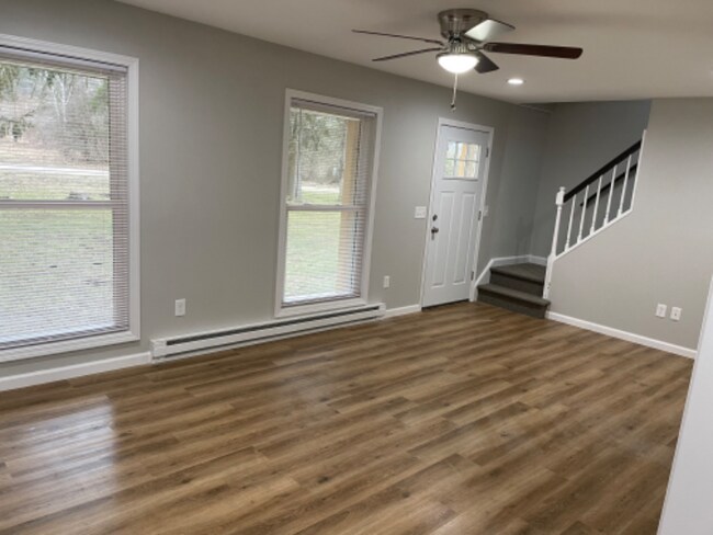 Photo - 5536 Bentley Lake Rd