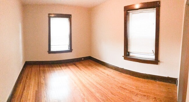 Photo - Newly Renovated 2 bed/1 bath! Ask About Ou...