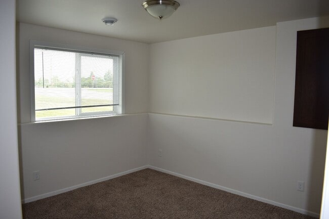 Photo - 3 Bed 3 Bath Twin Home