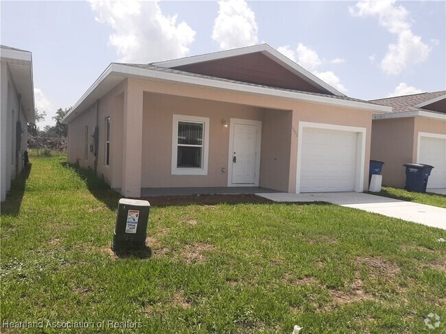 Building Photo - 1508 Las Villas Blvd Rental