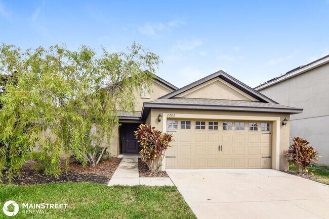 2202 Geneva Dr, Lakeland, FL 33805 - 2202 Geneva Dr, Lakeland, FL 33805 House