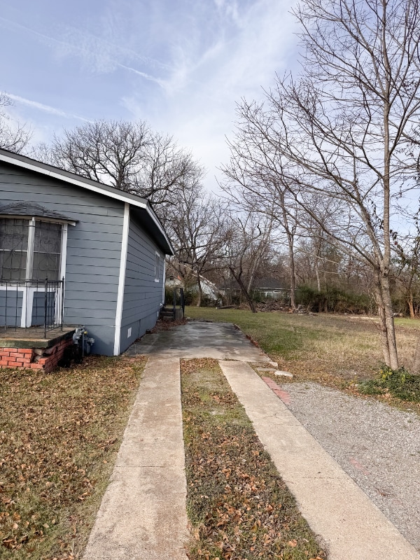 Photo - 1302 E Collin St