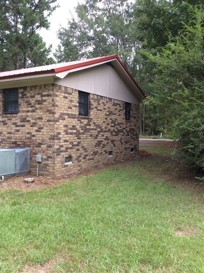 Photo - 3 Bedroom Brick Home