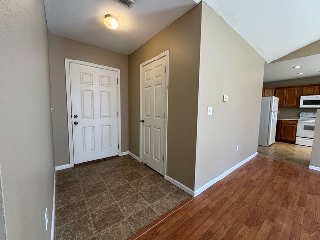 Photo - Home in Pioneer Ridge – Pet Friendly & Min...