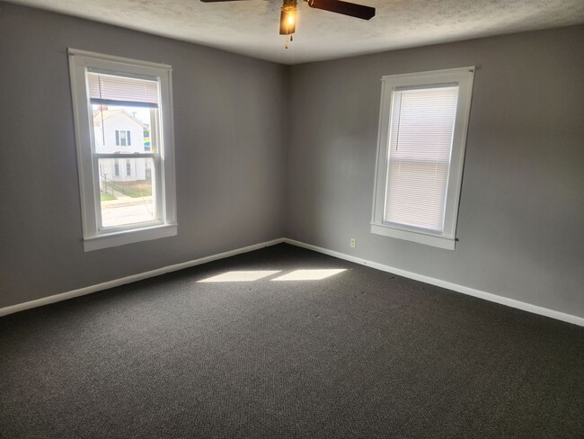 Photo - 621 E Main St Unidad 621 E Main St Apt 2