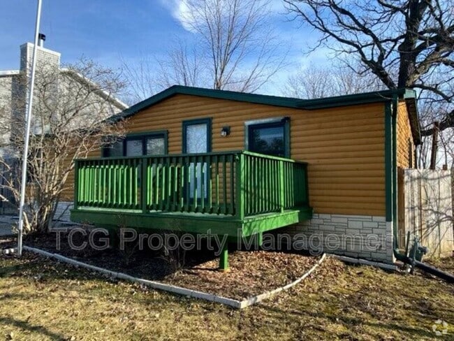 Building Photo - 1949 N 31st Rd Rental