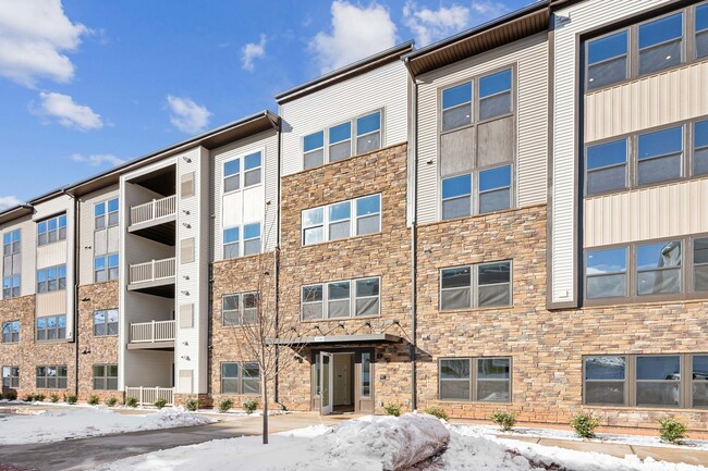 Brand New 2-Bed, 2-Bath Condo in Prime Ste... - Brand New 2-Bed, 2-Bath Condo in Prime Ste...