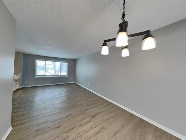 Photo - 8301 Thomas Ave N