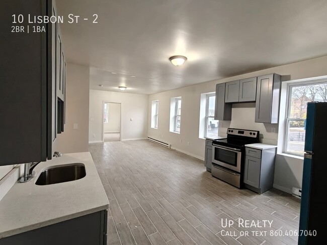 Building Photo - 10 Lisbon St Unit 2