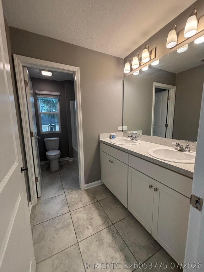4831 Morning Rise Cir
