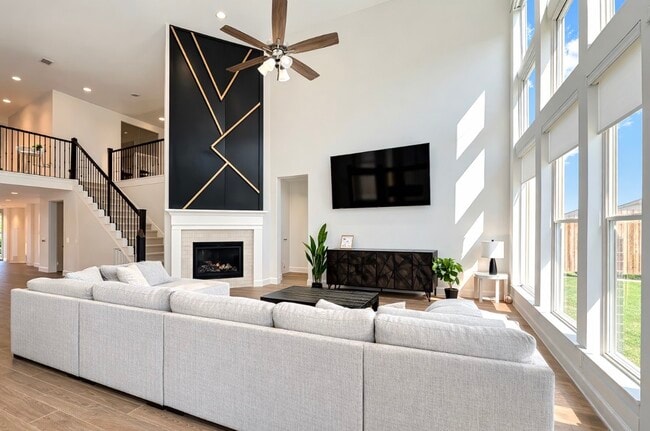 Building Photo - 30926 Vintage Crk Ln