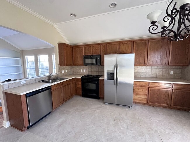 Photo - 505 Gaston Cir