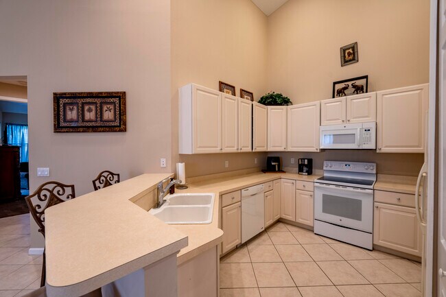 Photo - 8116 Carnoustie Pl