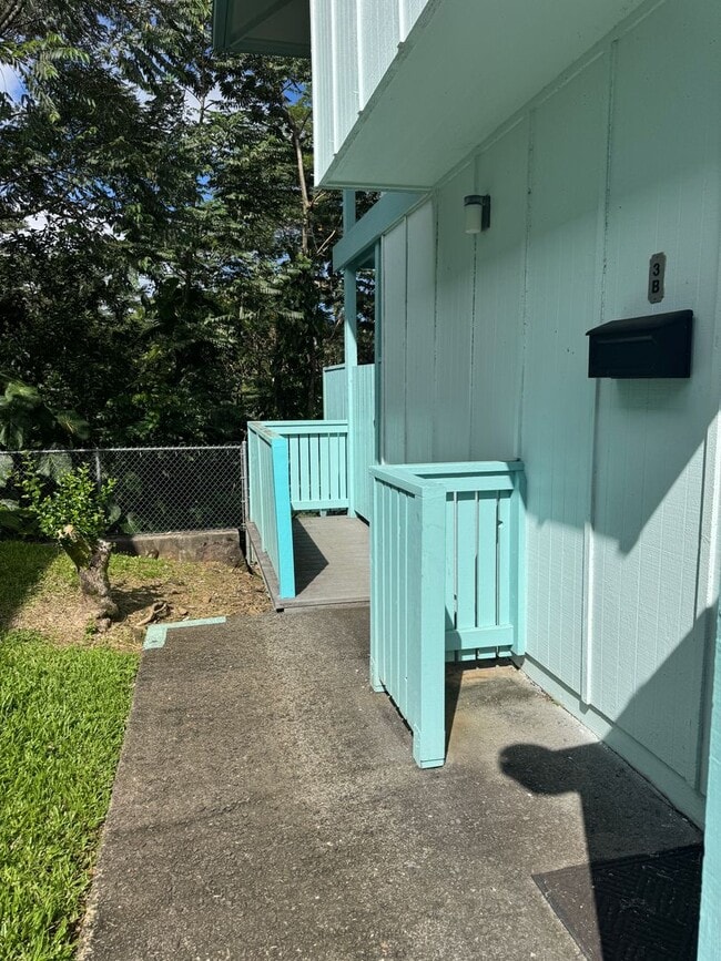 Building Photo - Wailuku Park Townhouses