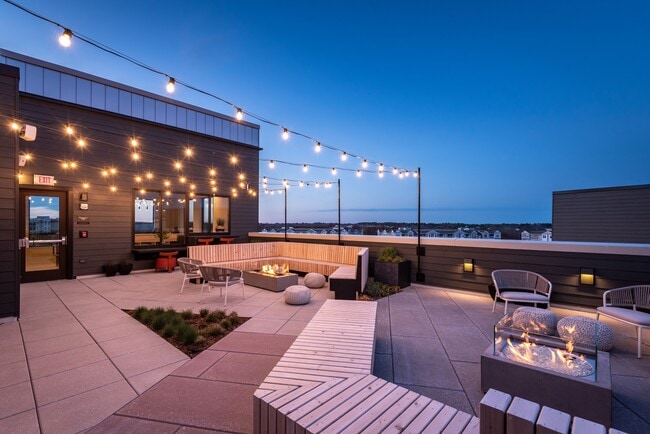 Roof Top Lounge