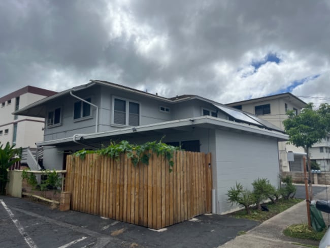 Photo - 1238 Rycroft St Unit Apt C