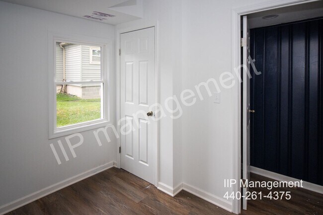 Photo - 17645 Lakeport Ave Unit Small house