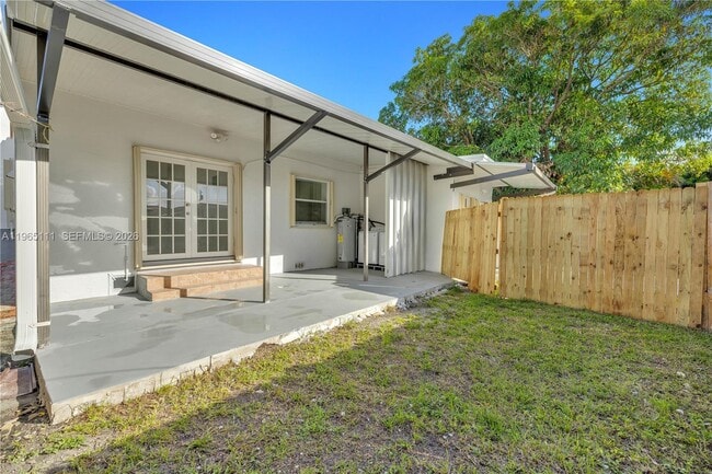 Photo - 536 NW 25th Ave Unidad A