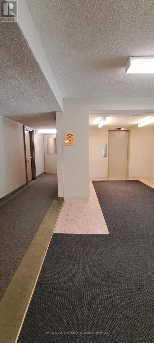 Photo - 70 Old Sheppard Ave Unité 315