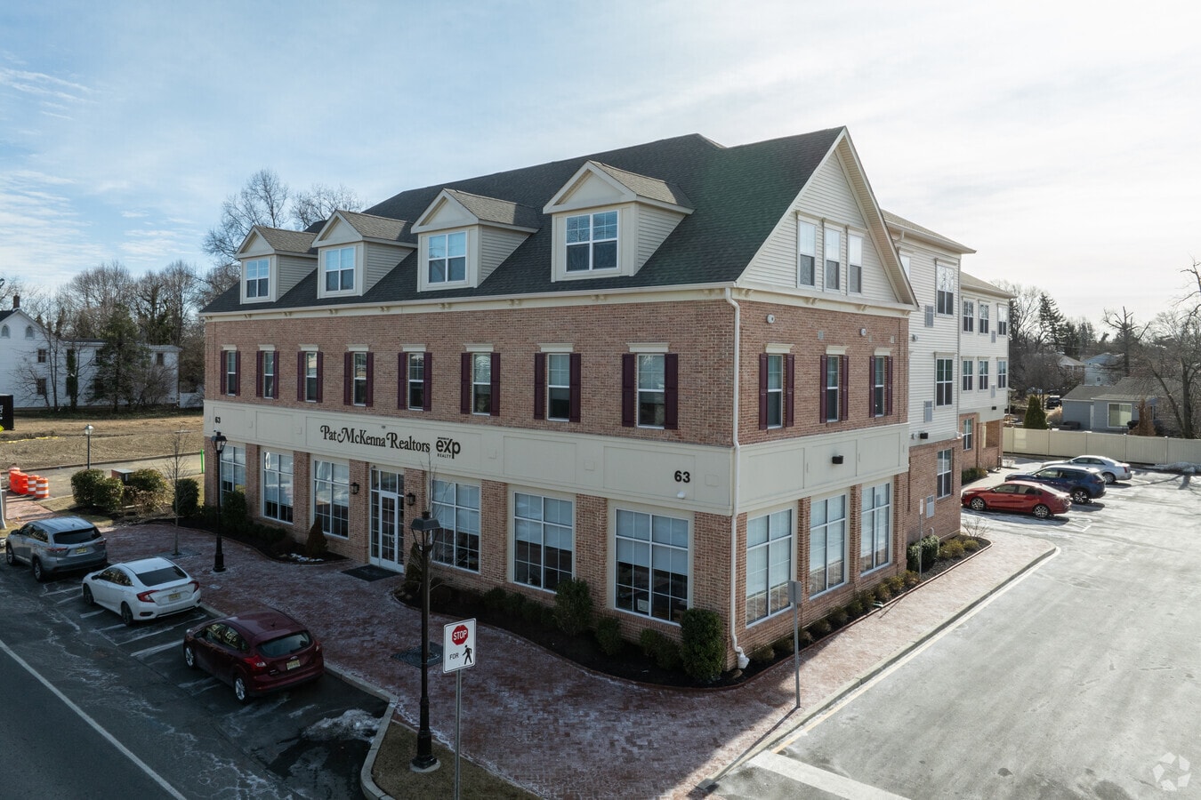 Photo - Lenore Manor Apartments