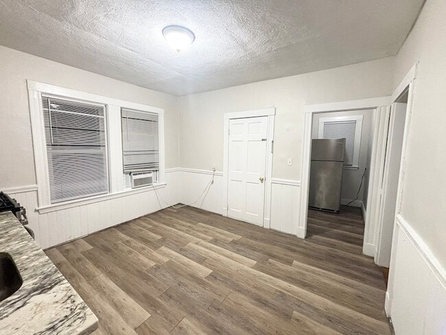 Photo - 18 Perry St Unit 3