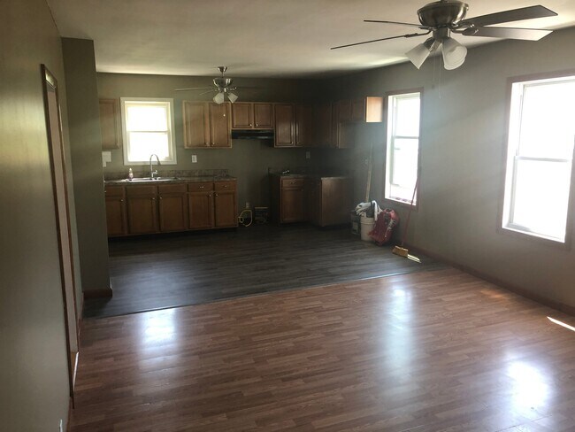 296 Flint St Unit 2