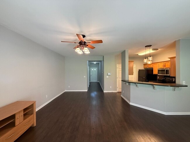 Photo - 5994 Fox Point Cir