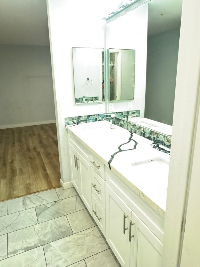 Photo - 6250 W Flamingo Rd Unit 6250 W Flamingo Rd 161