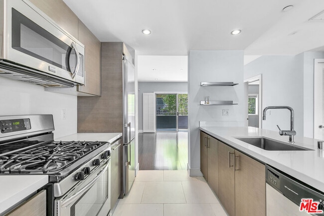 Photo - 1730 Sawtelle Blvd Condo Unit 208