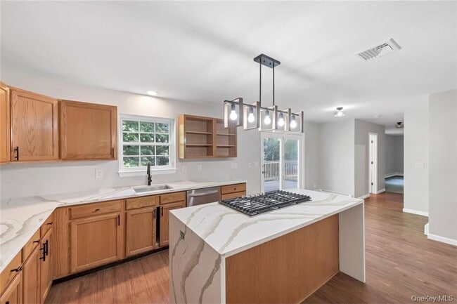 Photo - 5 Fairview Ln