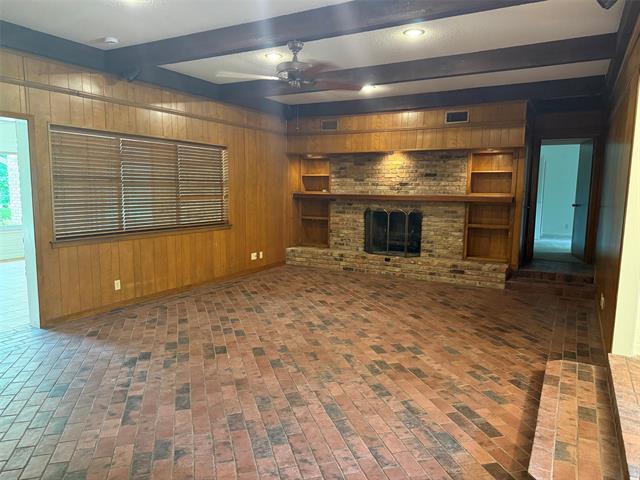 Photo - 1601 Skyline Dr