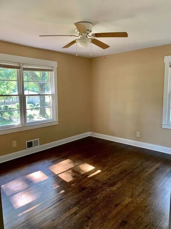Photo - 3 Bed 2 Bath in Atlanta!