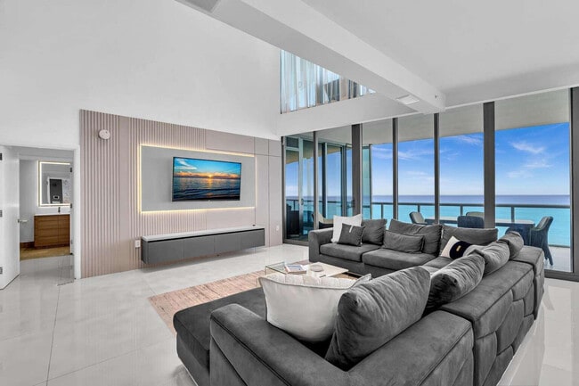 Photo - 17121 Collins Ave Unit 4403