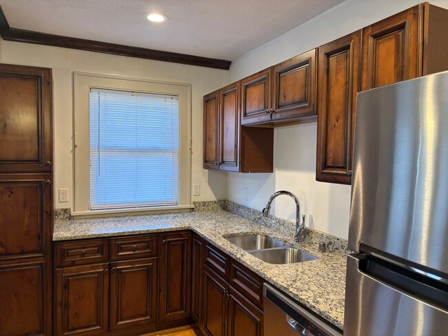 Photo - 1630 Hague Ave Unit 1